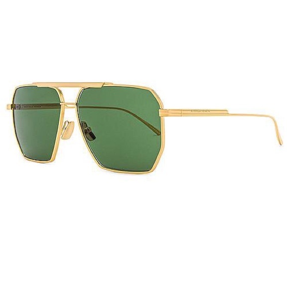 NWOT BOTTEGA VENETA - Picture 1 of 2